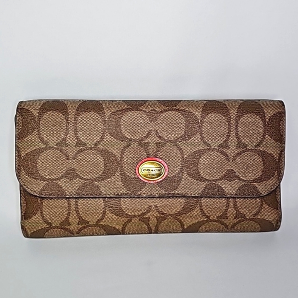 COACH ▪︎ SIGNATURE CHECKBOOK WALLET ▪︎ PEYTON